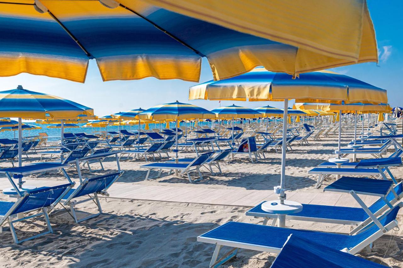 Hotel Adria Milano Marittima Exterior foto
