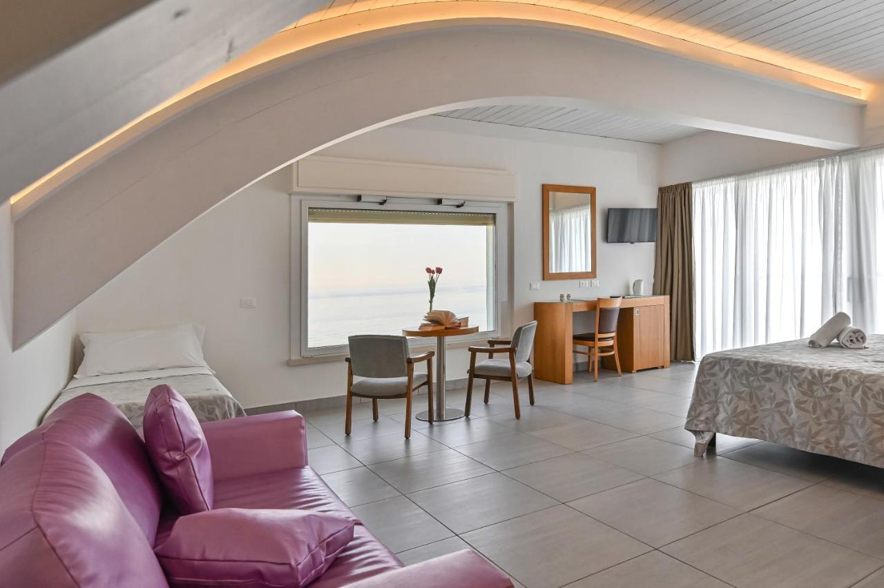 Hotel Adria Milano Marittima Exterior foto